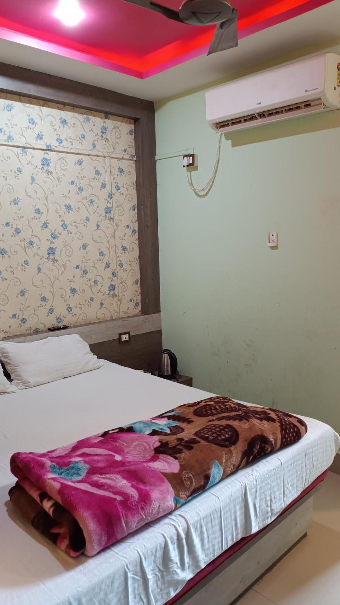 Hotel Srimanta Sankardev Majuli Dış mekan fotoğraf